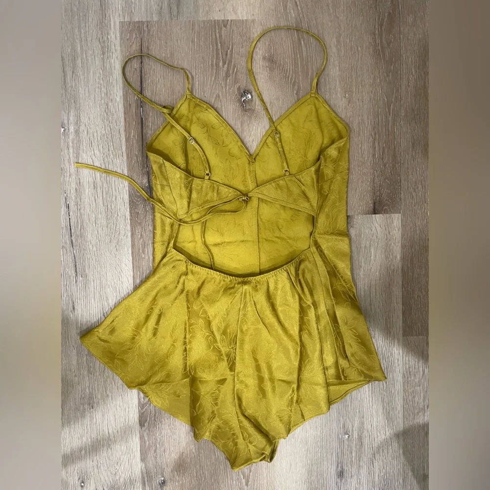 NWT Victoria's Secret Green Silky Romper